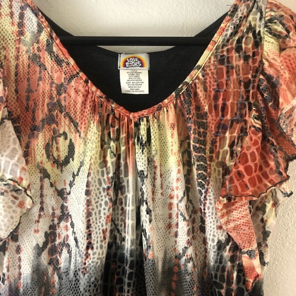 Love Rocks Ruffle Sleeves open back size L - Picture 2 of 6